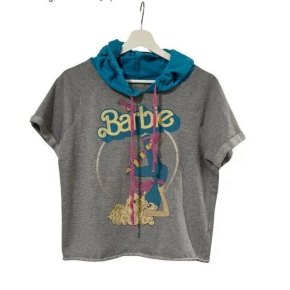 Barbie‎ Hoodie  80's Doll Graphic Top Short Sleeve Size S